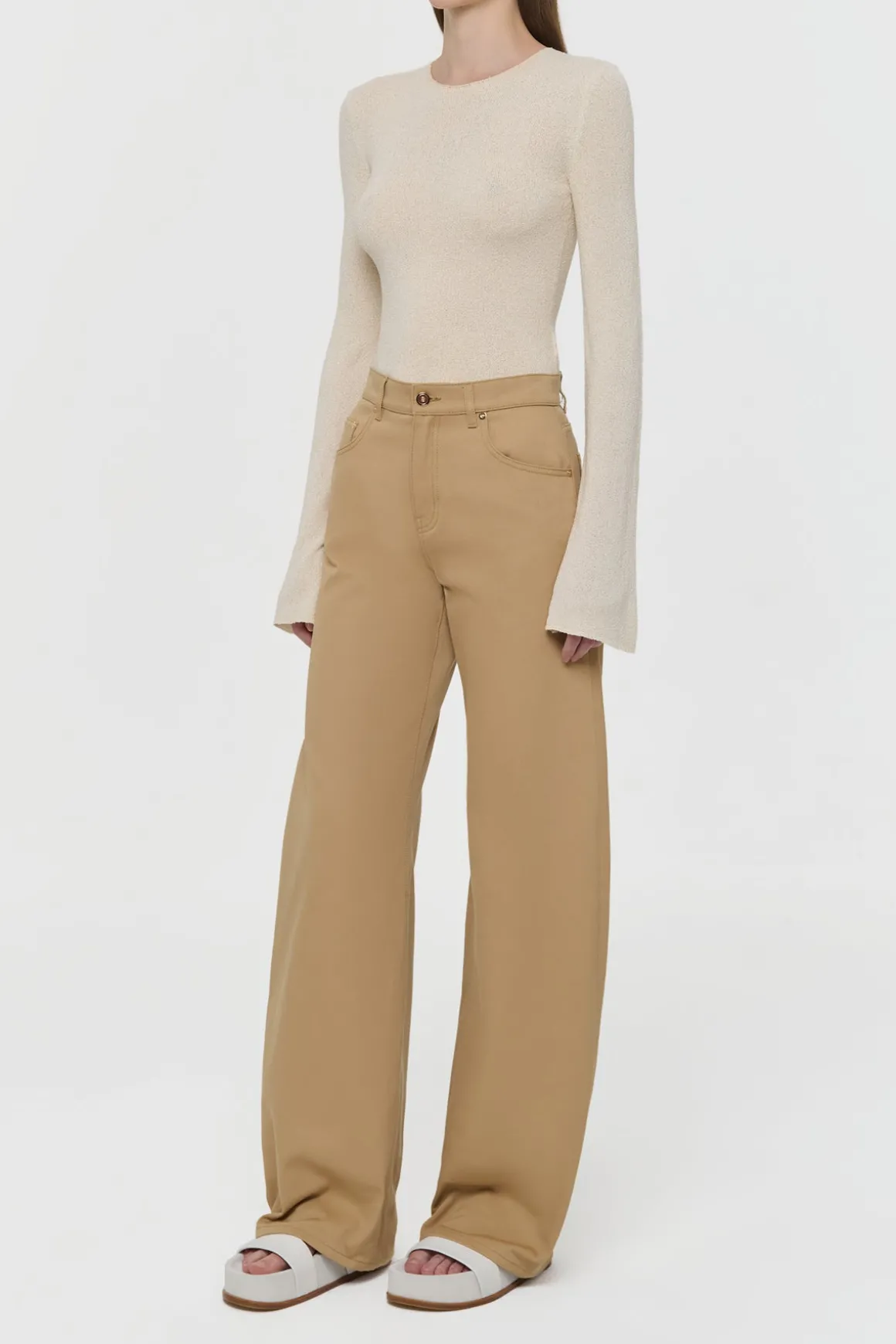 Amoret Barrel-leg Jean in Camel Sea Island Cotton Twill