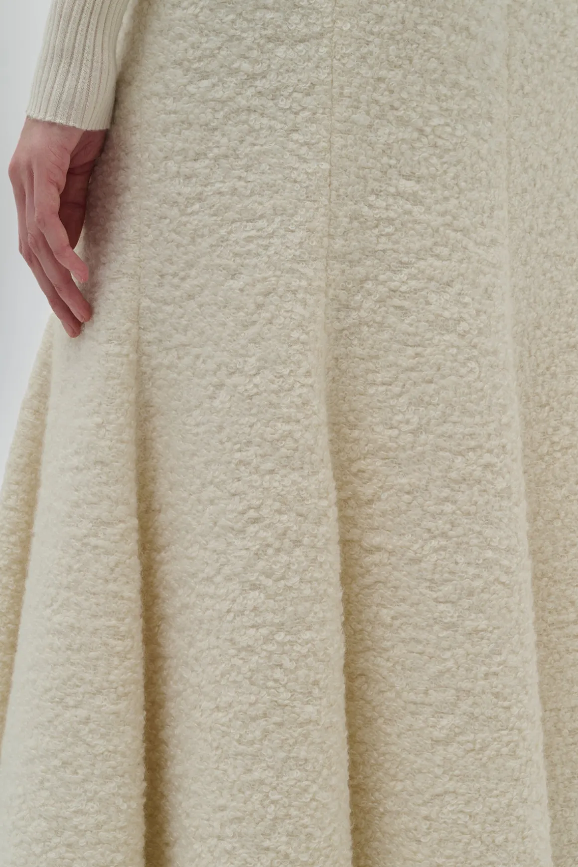 Amy Midi Skirt in Ivory Recycled Cashmere Boucle