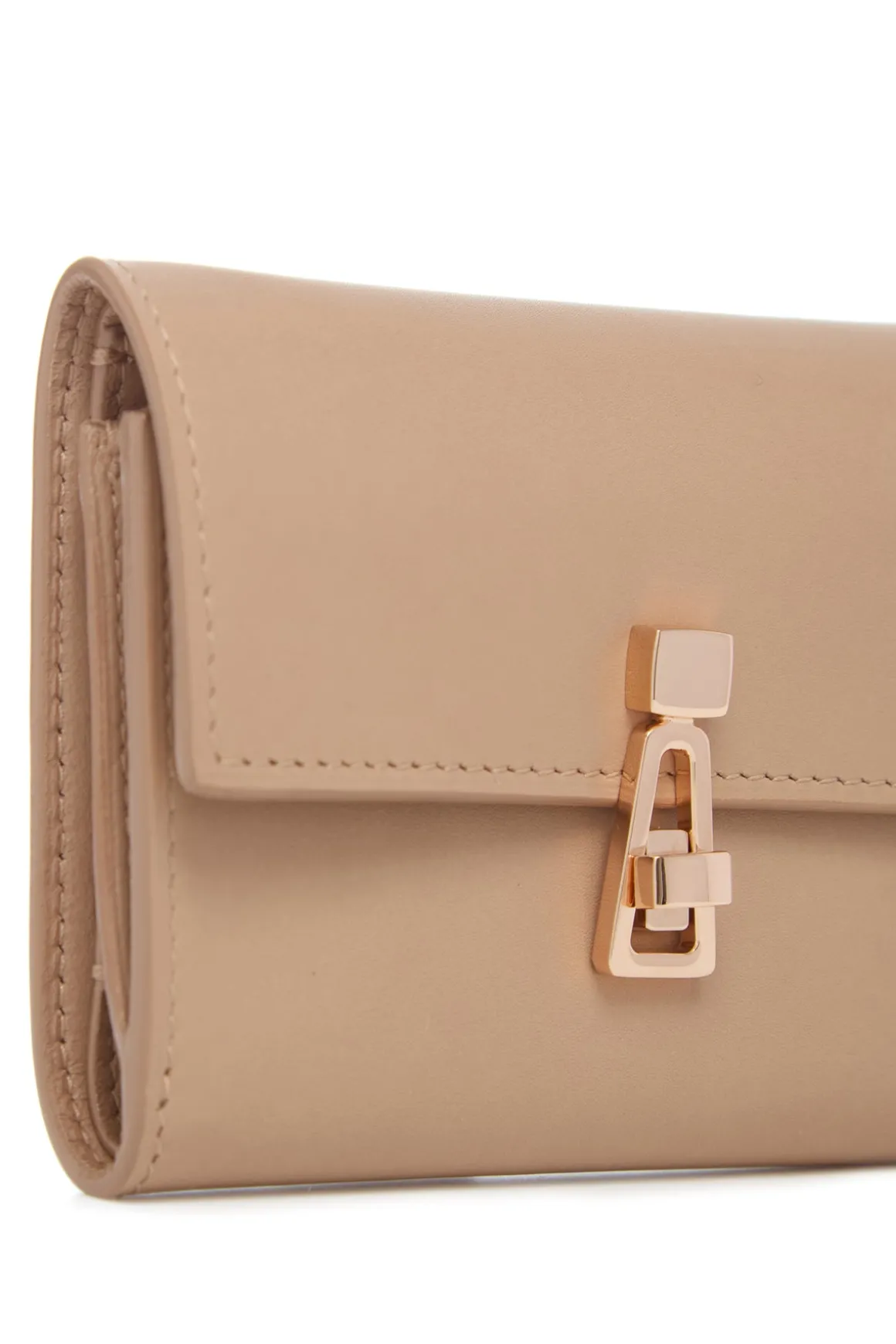 Compact Flat Wallet in Nude Leather