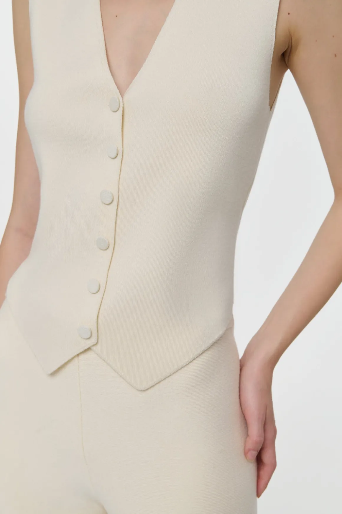 Enso Knit Vest in Off White Merino Wool Cashmere