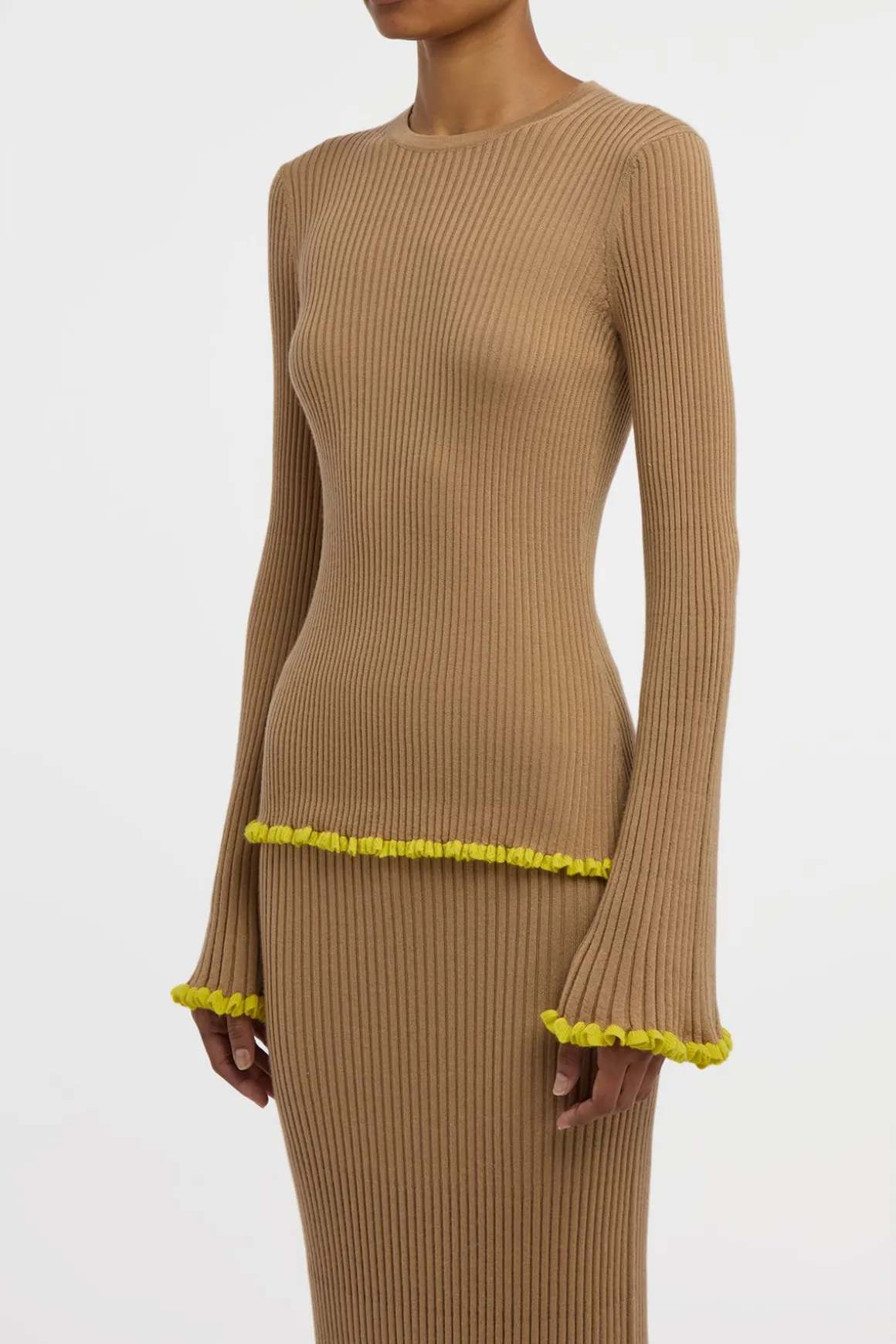 Erya Knit Crewneck Sweater in Camel Cashmere Silk