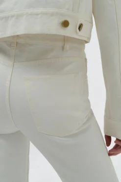 Ezra Bootcut Cropped Jean in White Recycled Cotton Denim