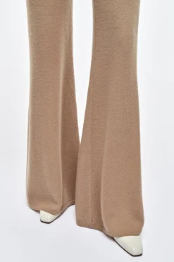 Kaulike Knit Pants in Camel Brushed Cashmere