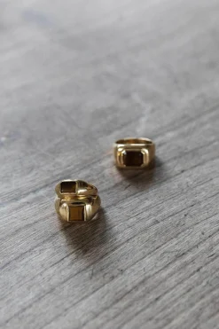 Large Ring in 18K Yellow Gold & Tiger's Eye Stone