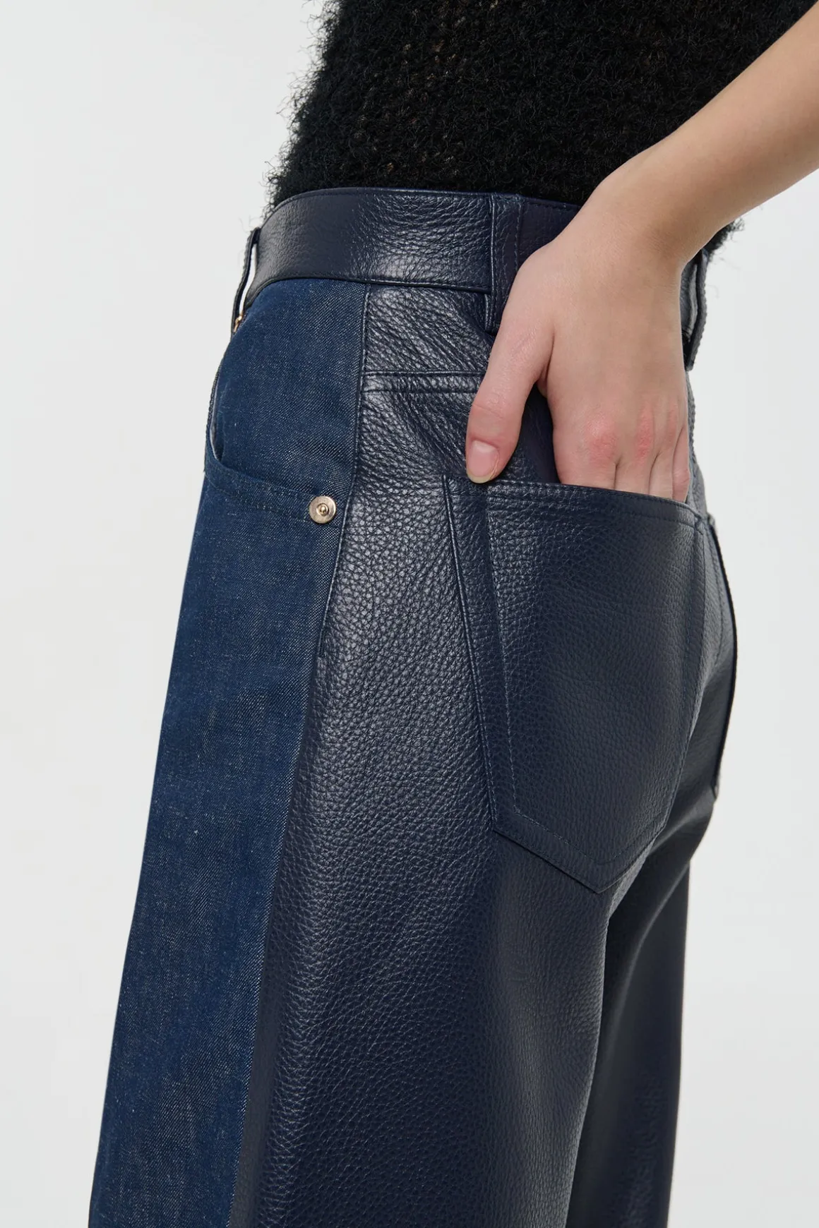 Lucian Barrel-leg Jean in Indigo Blue Recycled Cotton Linen Denim & Textured Leather