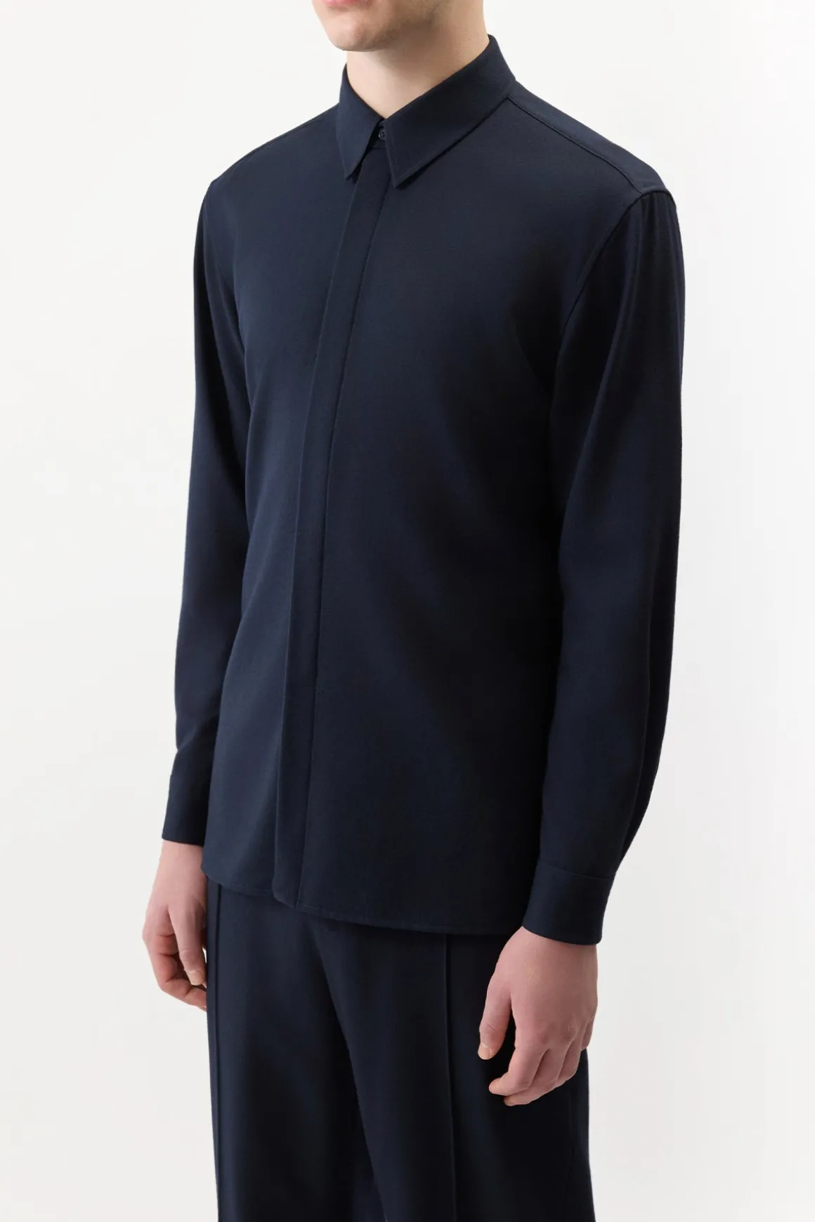 Nicolas Shirt in Dark Navy Virgin Wool