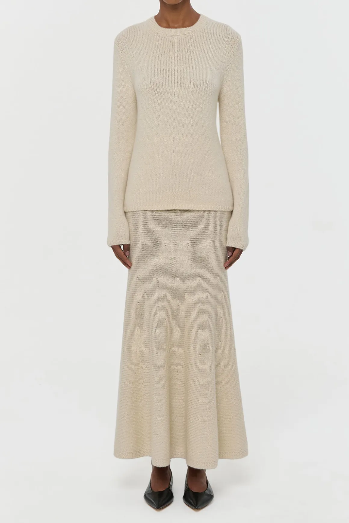 Titus Knit Sweater in Off White Cashmere