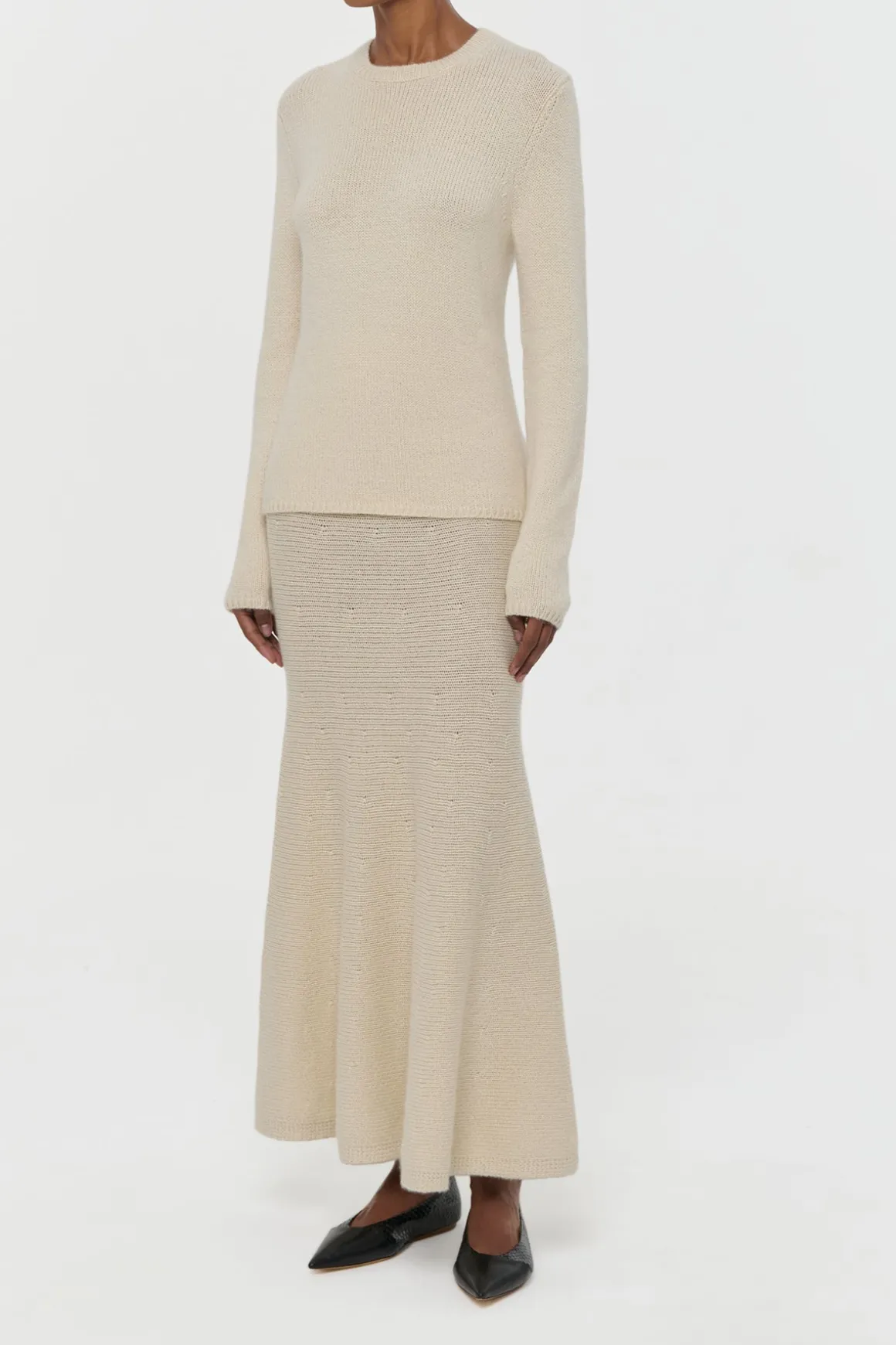 Titus Knit Sweater in Off White Cashmere